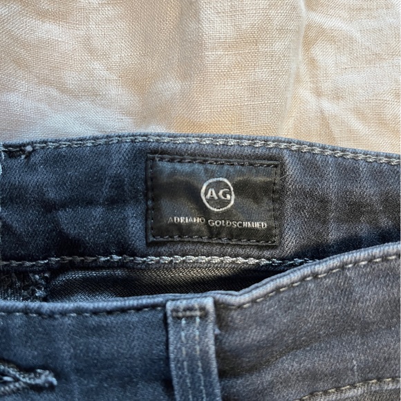 AG Farrah Skinny High Rise | 25 - Picture 6 of 9